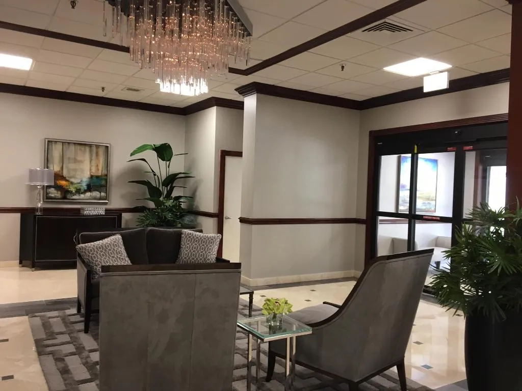 OT Lobby 5.23.17
