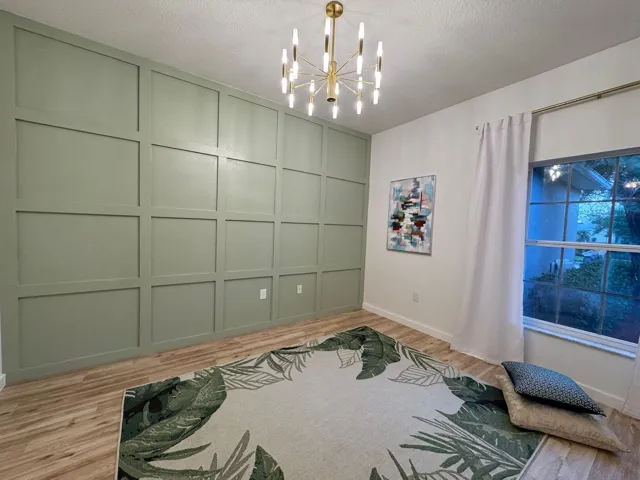 Den/3rd Bedroom Feature Wall