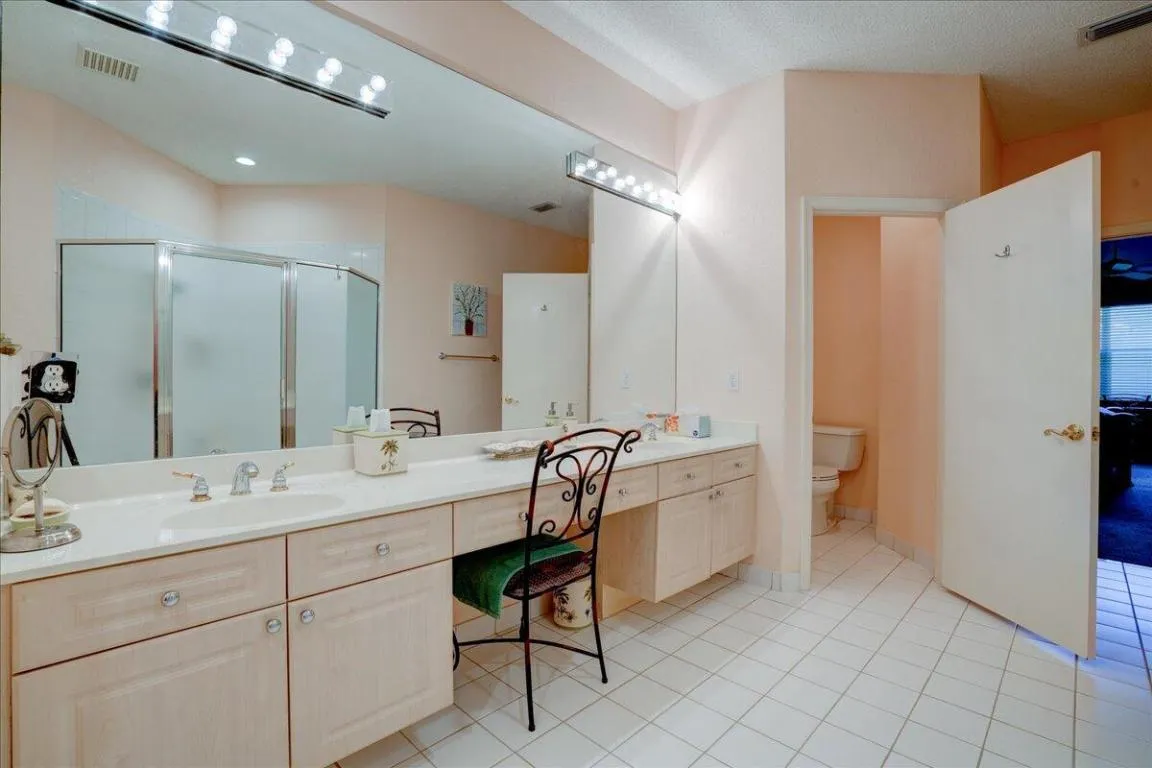 27-4701 Carlton Golf-9