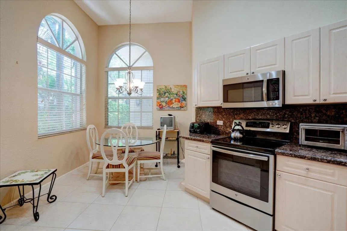 14-4701 Carlton Golf-24