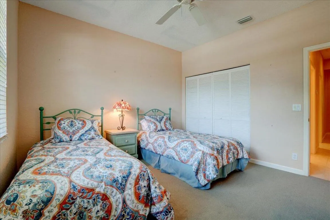 30-4701 Carlton Golf-12