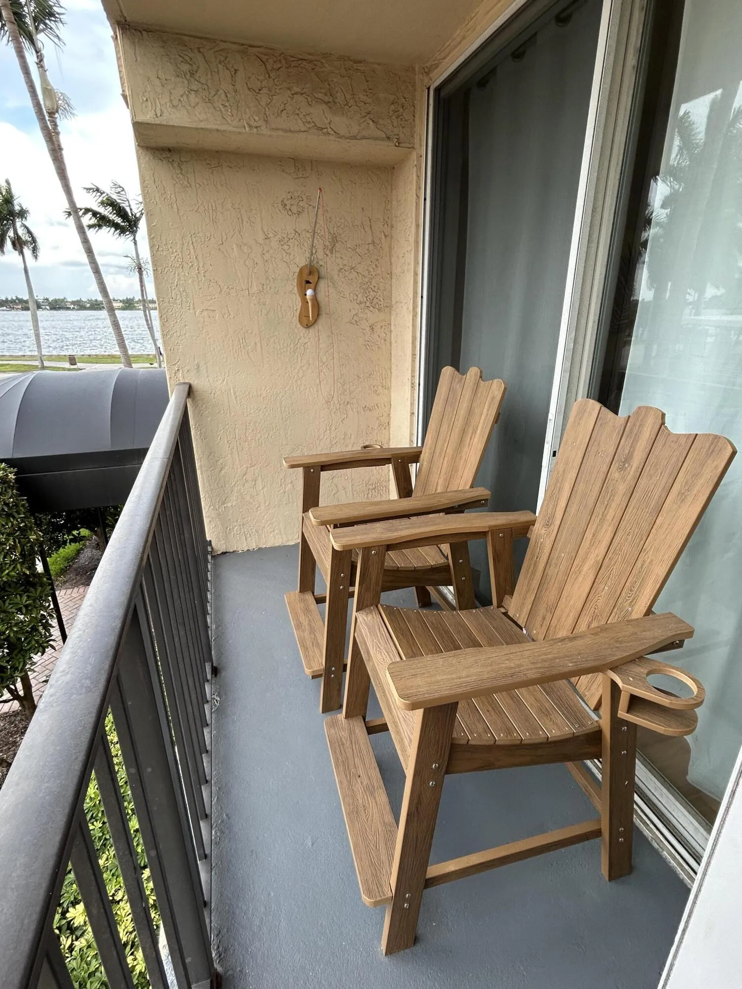17 Balcony
