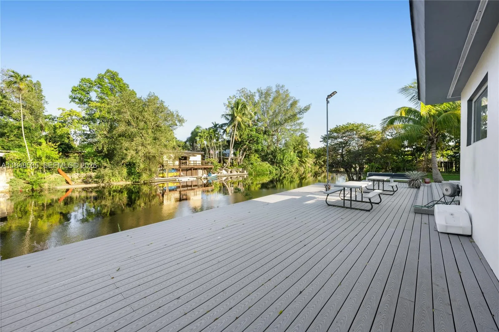 Property photo 118