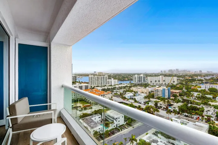 019-551NorthFortLauderdaleBeachBoulevard