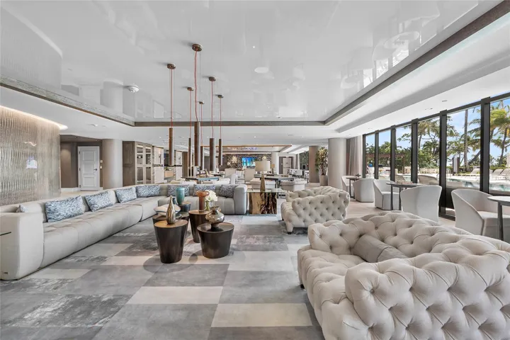 Multiple social Rooms