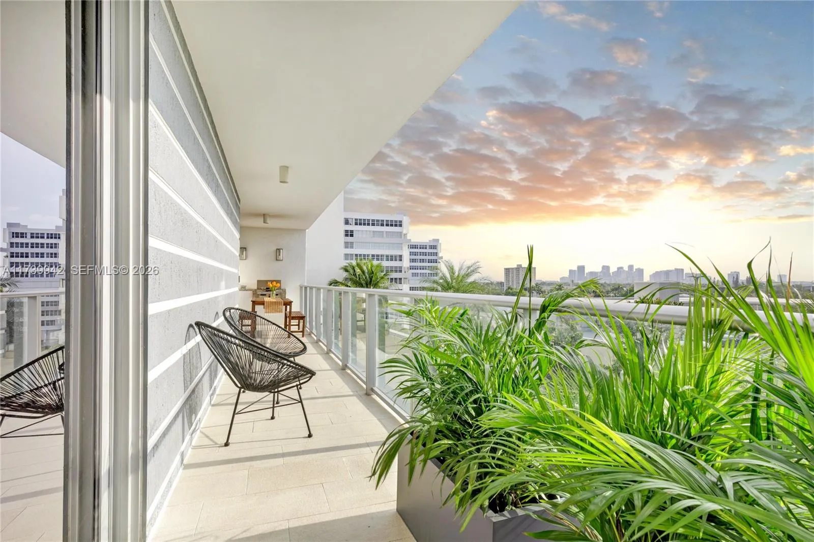 72' Private Terrace with BBQ