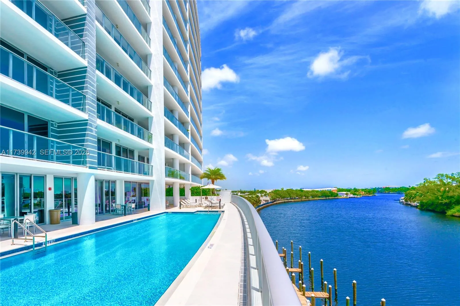 Heated Pool Overlooking Middle River