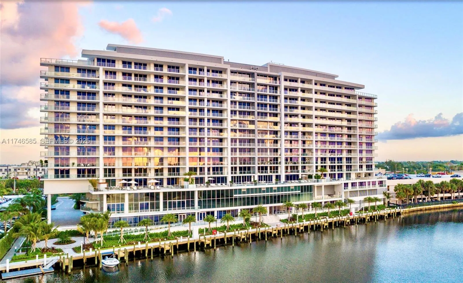 RIVA - A Collection of 100 Luxurious Residences