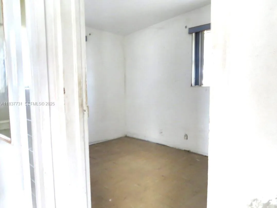 Bedroom2