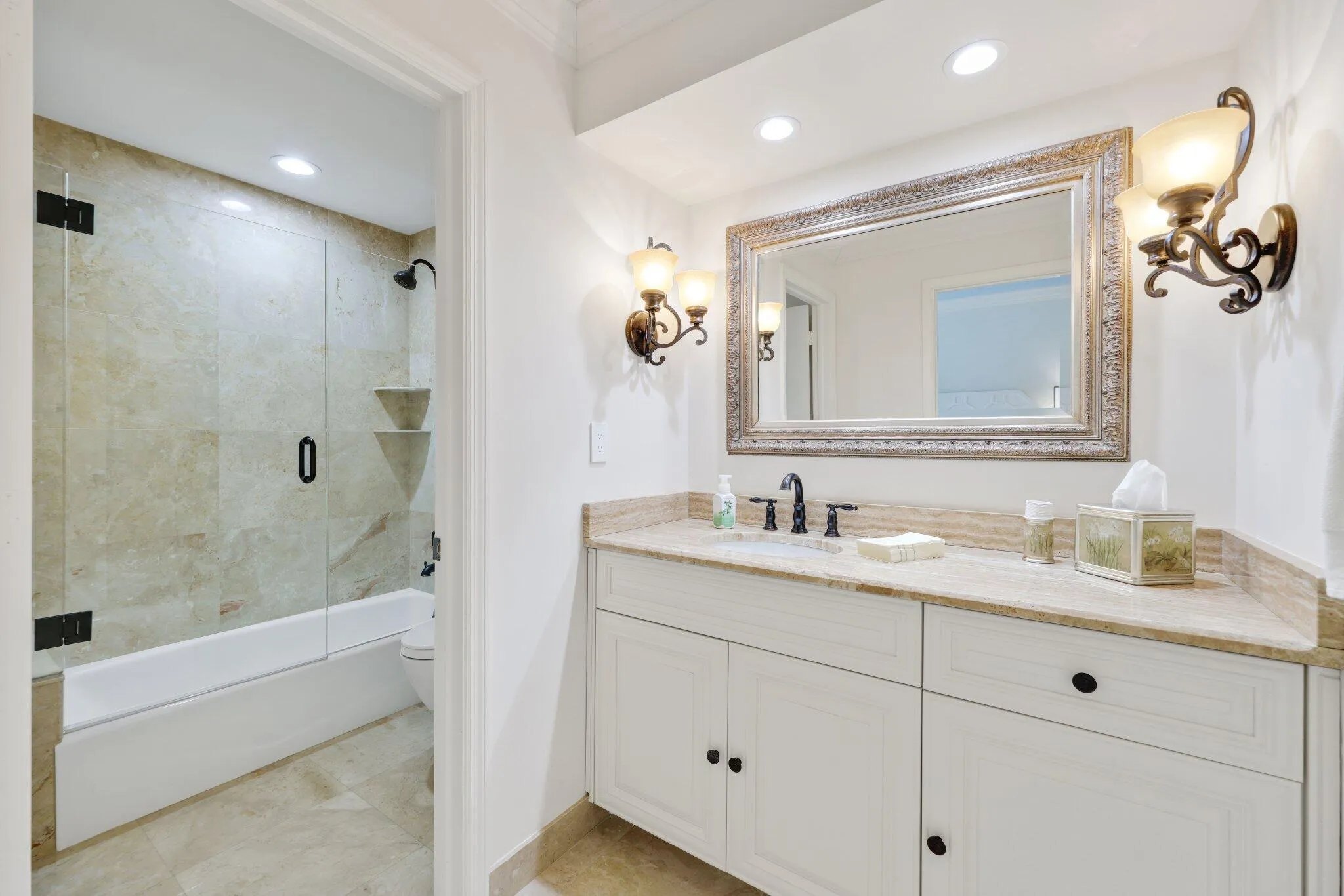 3900 North Ocean Boulevard - 43.jpg-SMAL