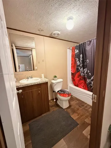 Photo 31