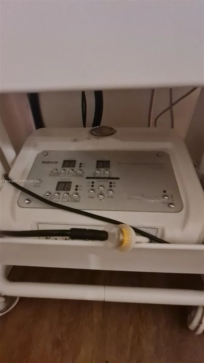 Property photo 35