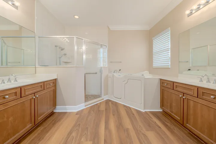 7422 SE Belle Maison Dr, Stuart, FL 3499