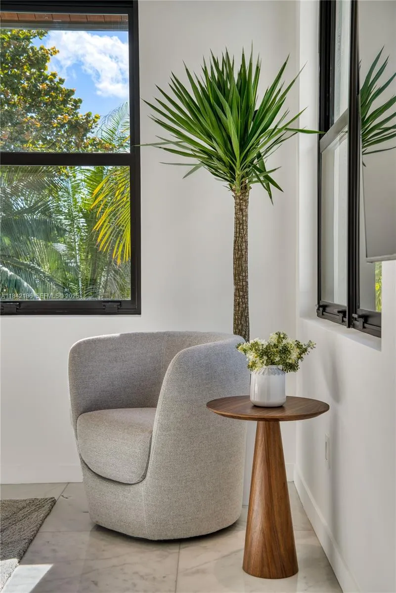 Property photo 63