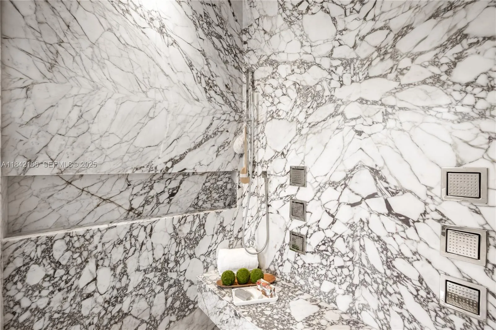 Property photo 70