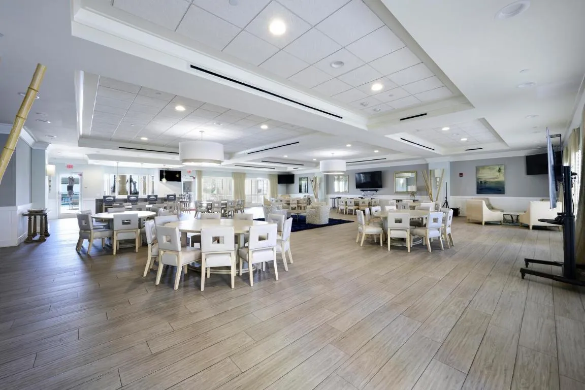 2650 Lake Shore Dr Unit 1602-large-035-0
