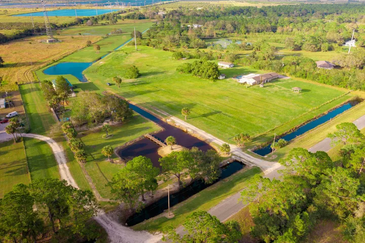 21360 Glades Cut Off Rd-large-035-037-DJ
