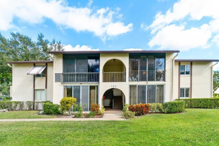 001-103LakePineCircle-B2-Greenacres-FL-3