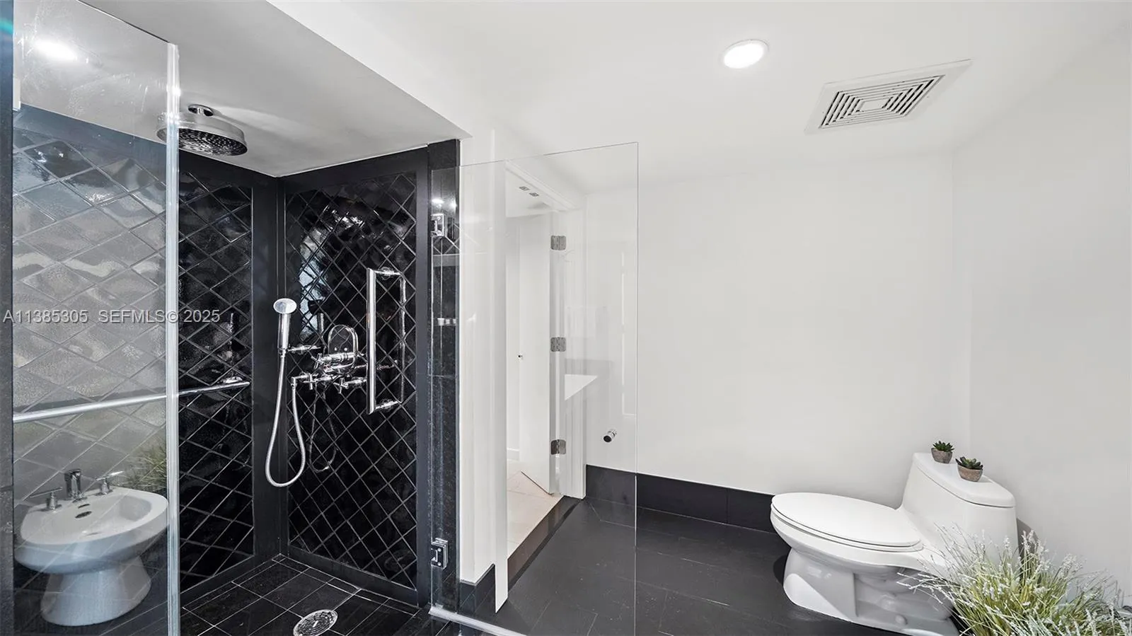Property photo 120