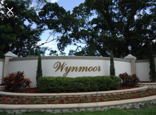Wynmoor Logo