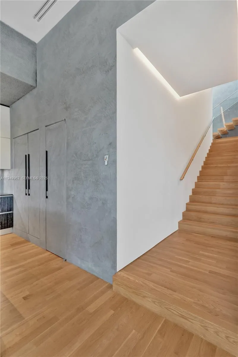 Property photo 77