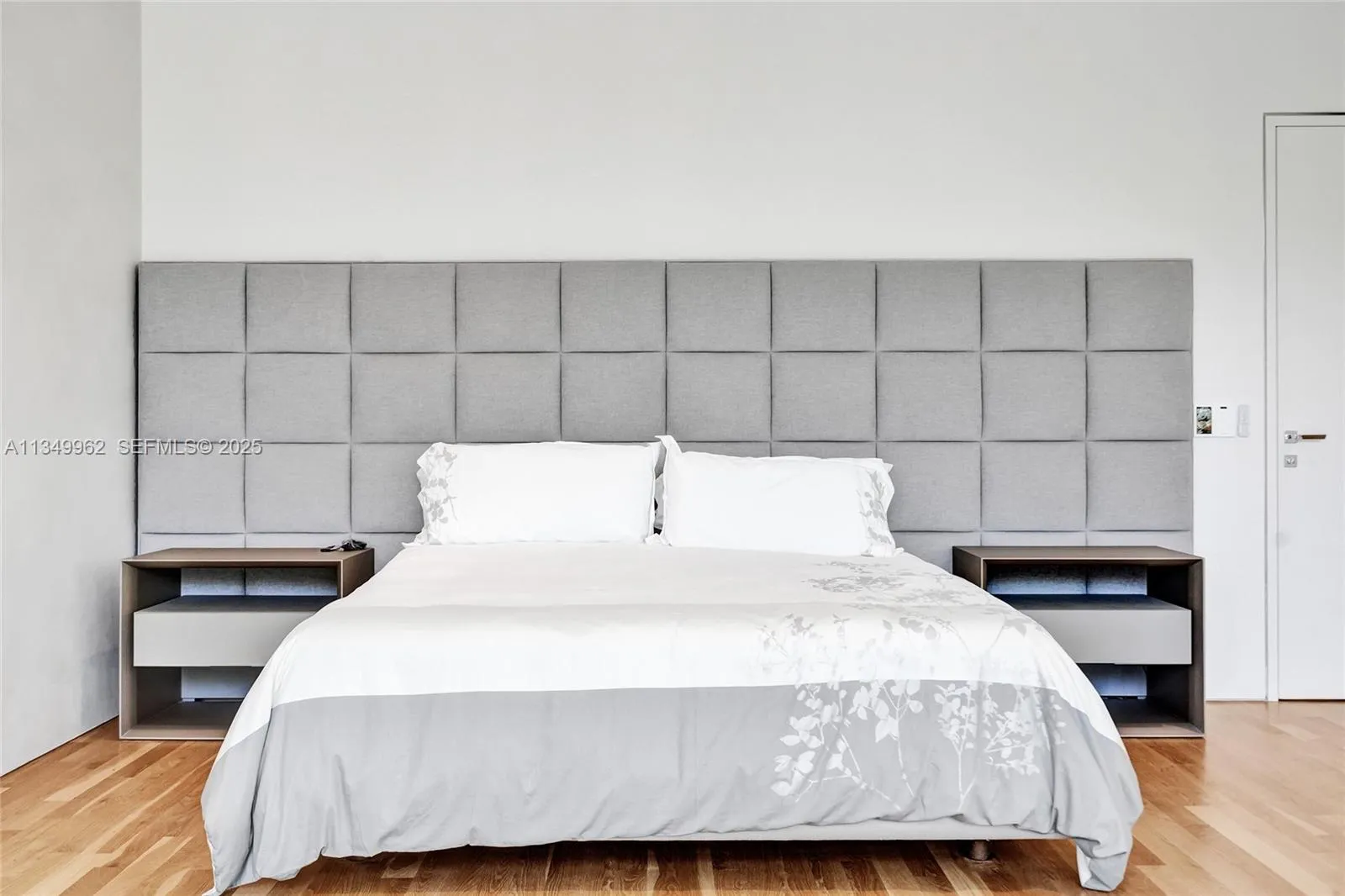 Property photo 90