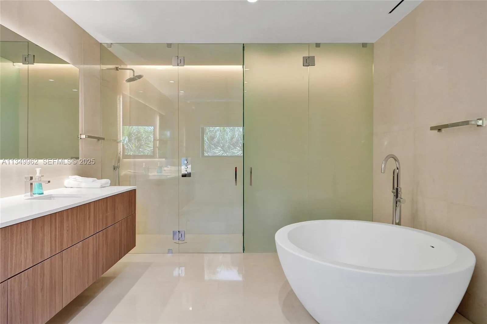 Property photo 97