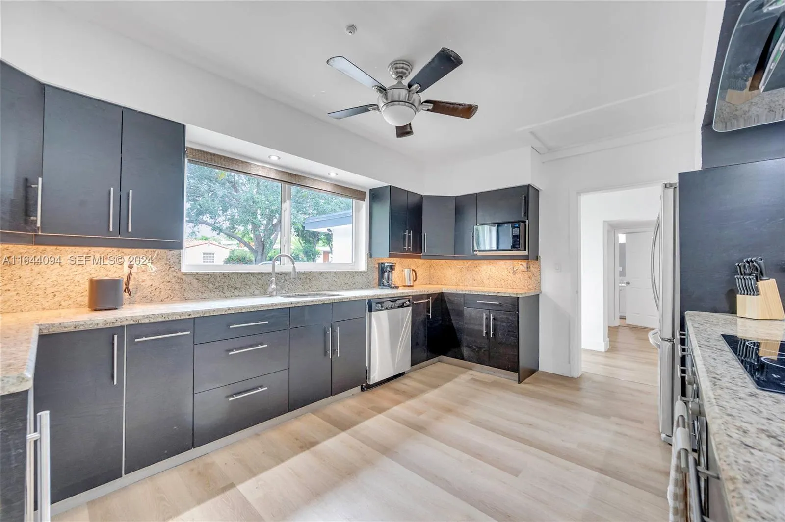 Property photo 40