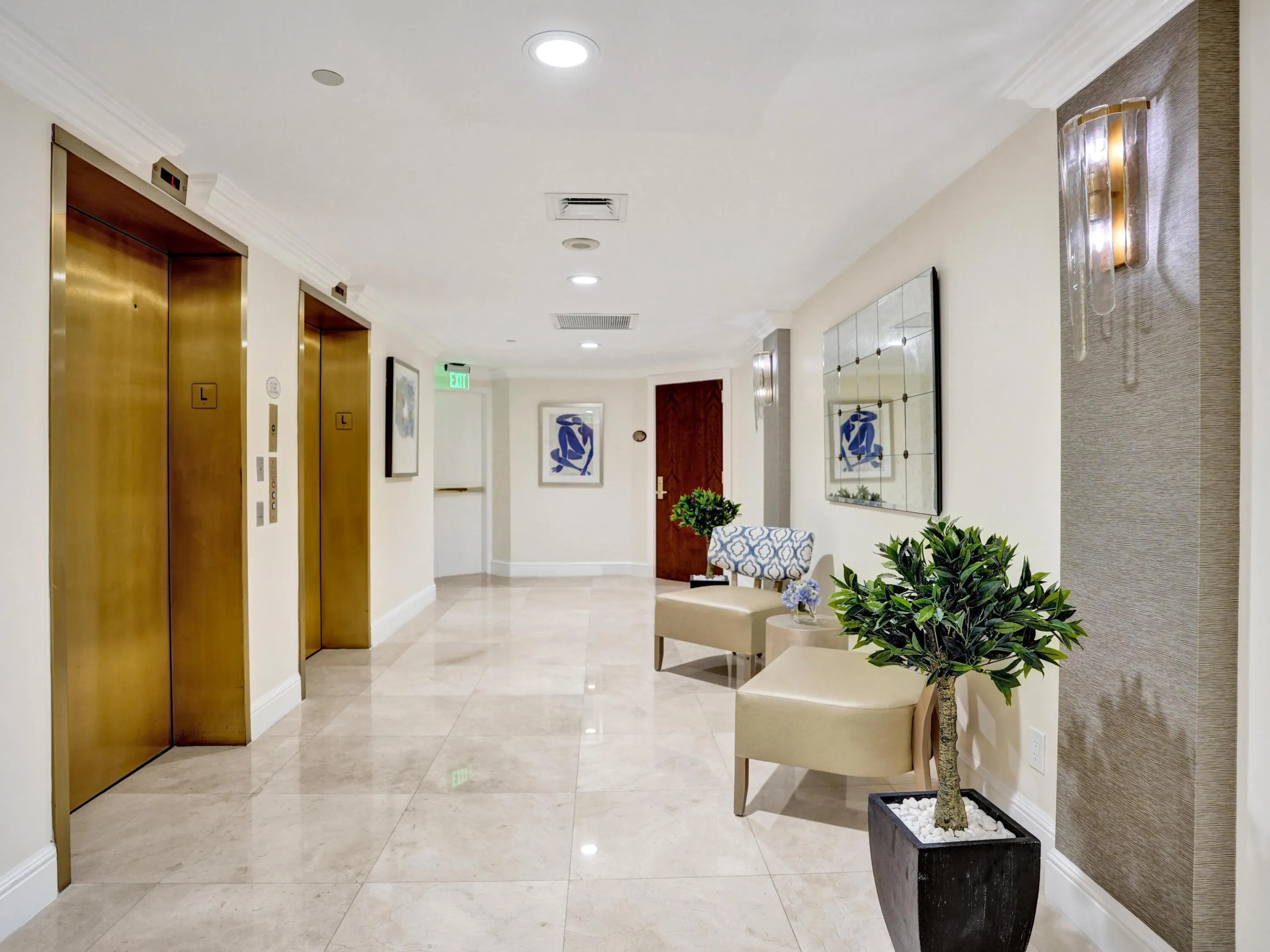 LOBBY ELEVATORS