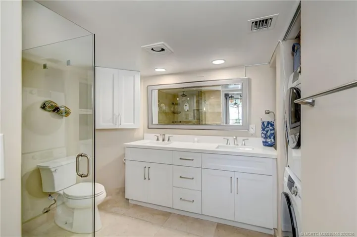 Main Bathroom with Dual Sinks