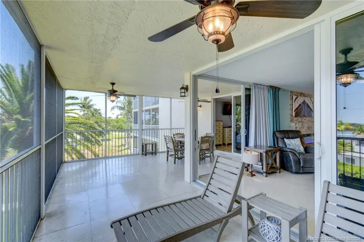 Huge L-Shaped Balcony