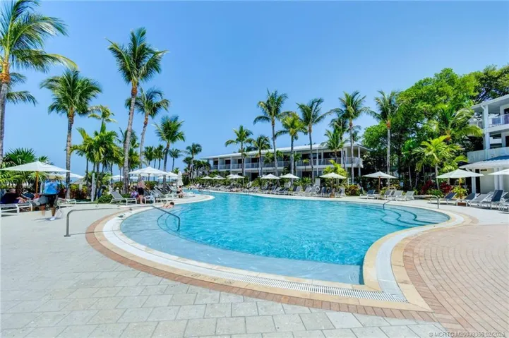 Option to Join Hawks Cay Club