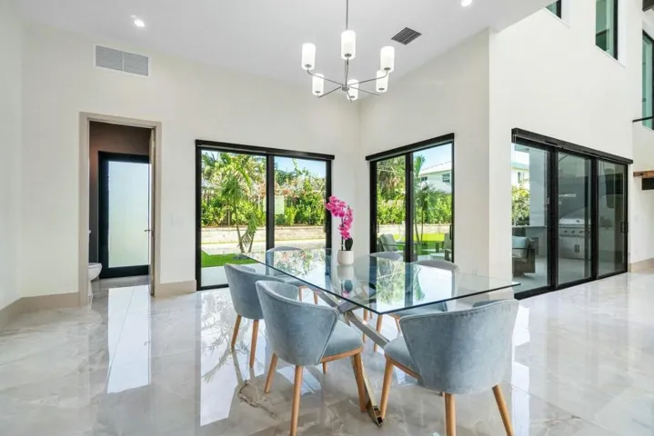 MODEL HOME FURNISHED