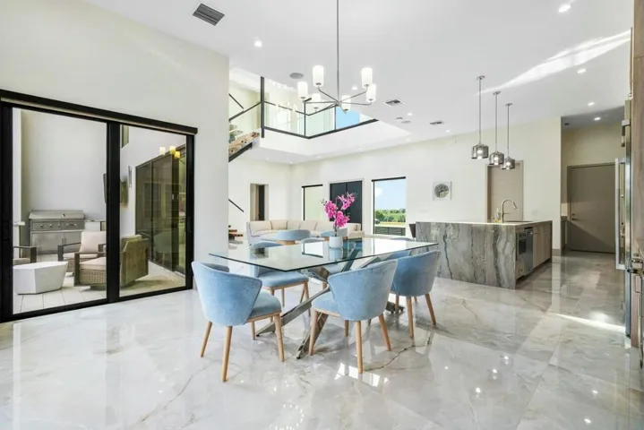 MODEL HOME FURNISHED