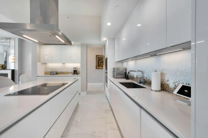 Kitchen with 2 Dishwashers