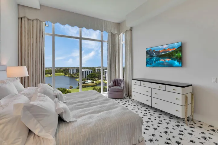 Guest Suite 2 with Terrace
