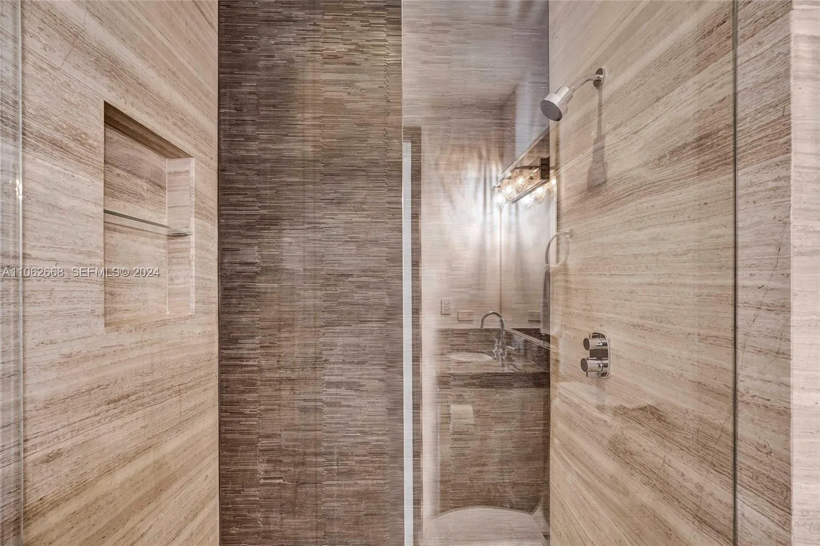 Property photo 77