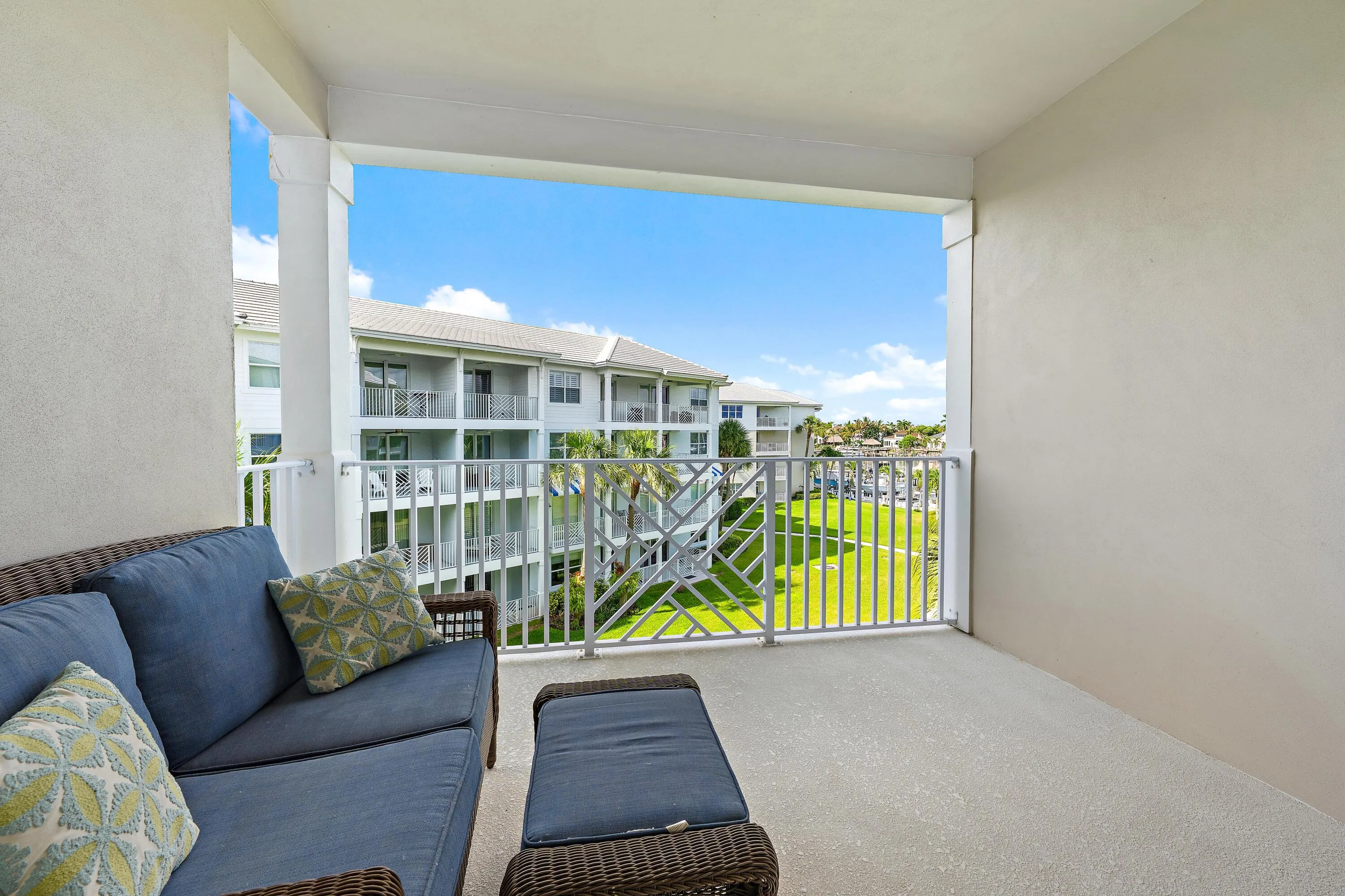 MLS - 432 Bay Colony Dr N-16