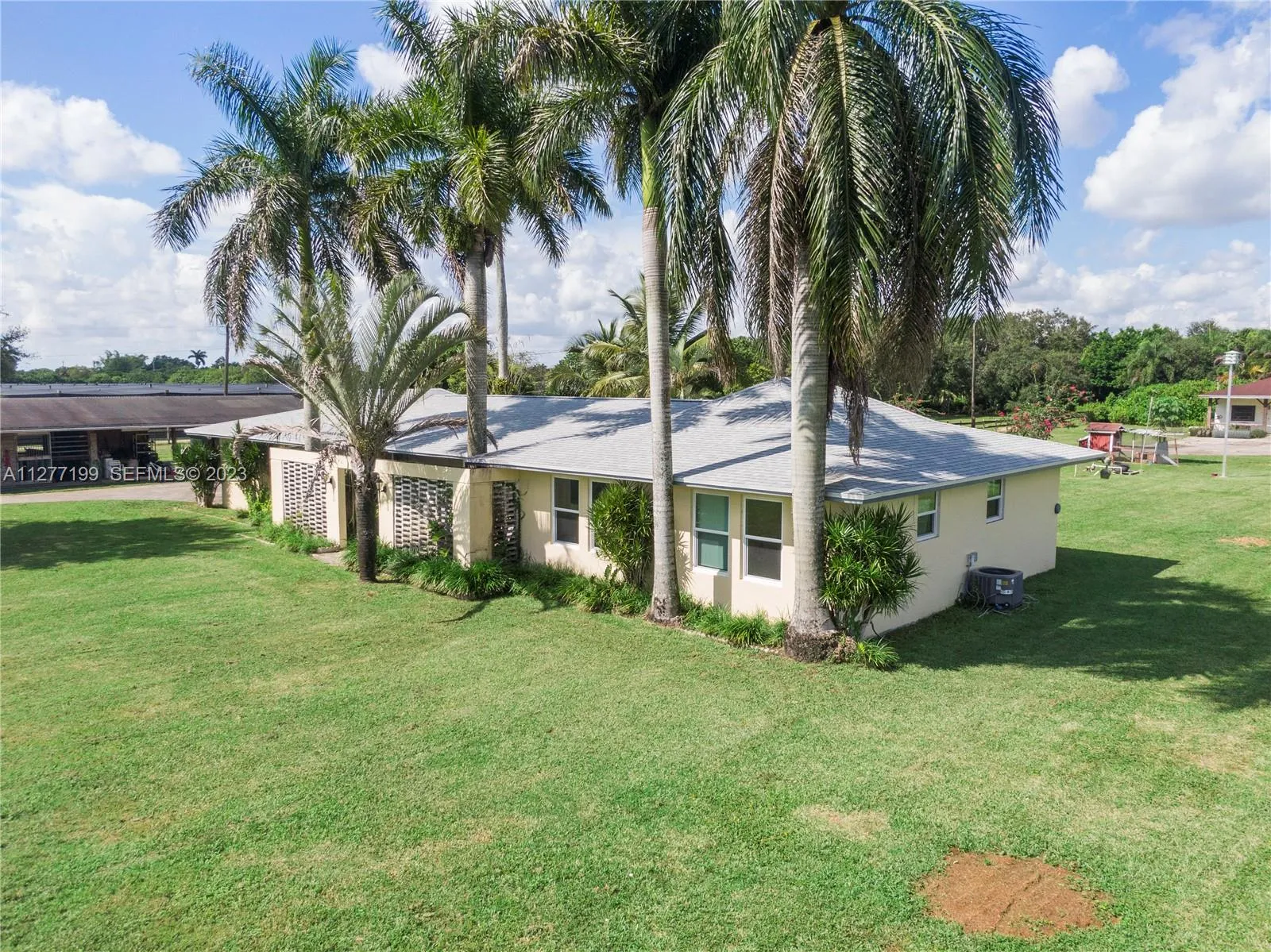 Property photo 38