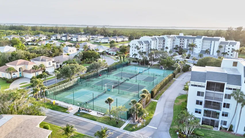 111-web-or-mls-DJI_20250507192007_0592_D