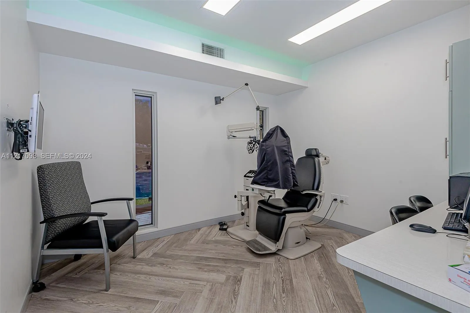 Property photo 28