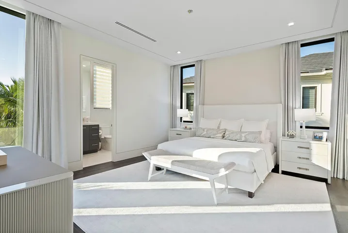 372_Alexander_Palm_Road_91
