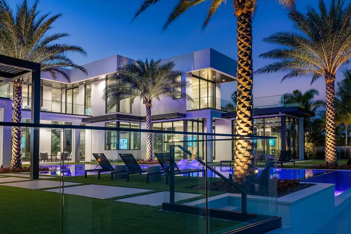 372_Alexander_Palm_Road_Dusk_09