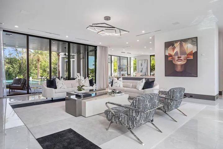 372_Alexander_Palm_Road_27
