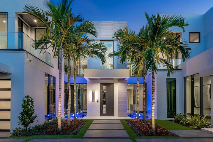 372_Alexander_Palm_Road_Dusk_04