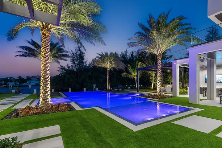 372_Alexander_Palm_Road_Dusk_14