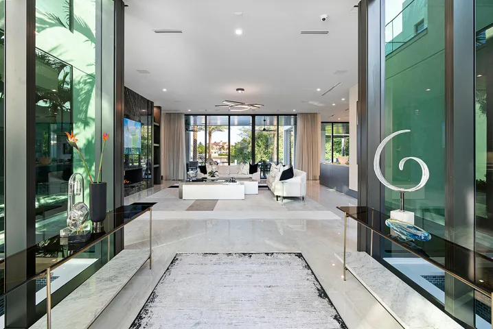 372_Alexander_Palm_Road_24