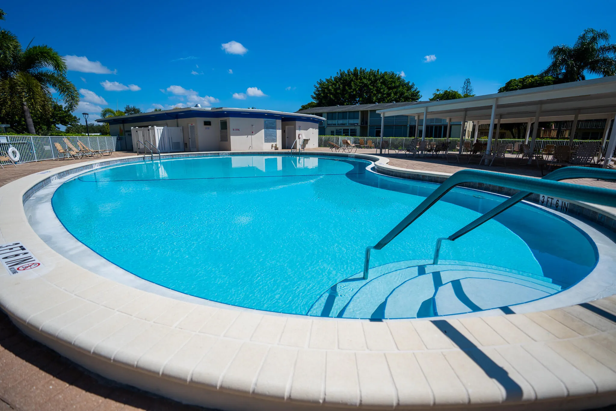 UPMINSTER POOL-2