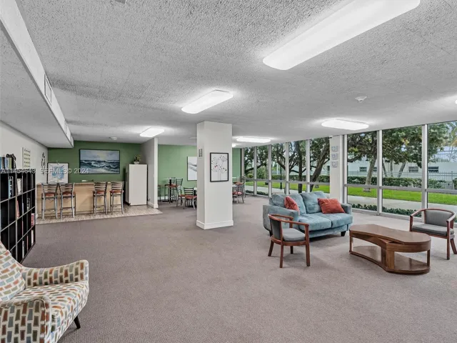 Community meeting/party room
