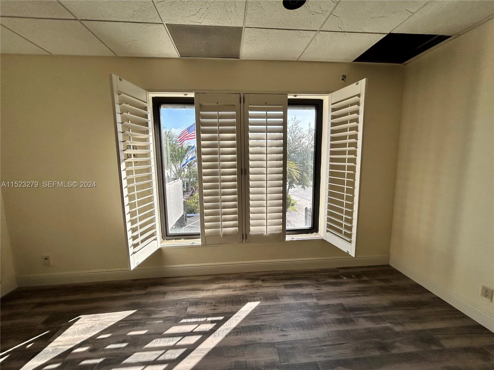 Property photo 34